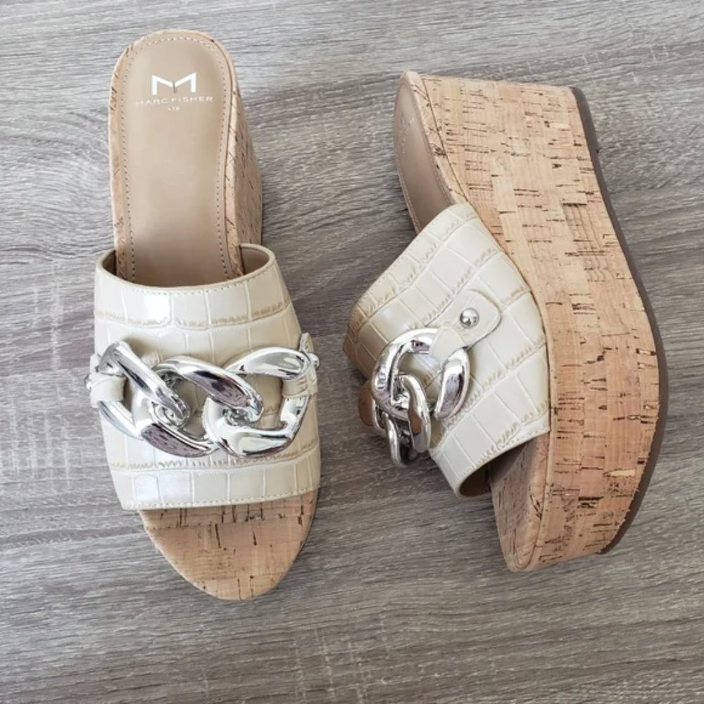 Marc Fisher Vaneda croc embossed corc platform wedges 7.5 nwt